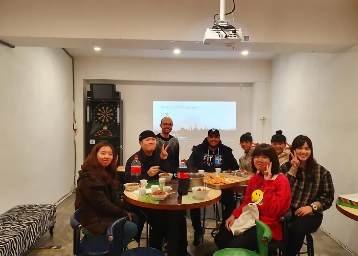Kimchee Downtown Hostel *